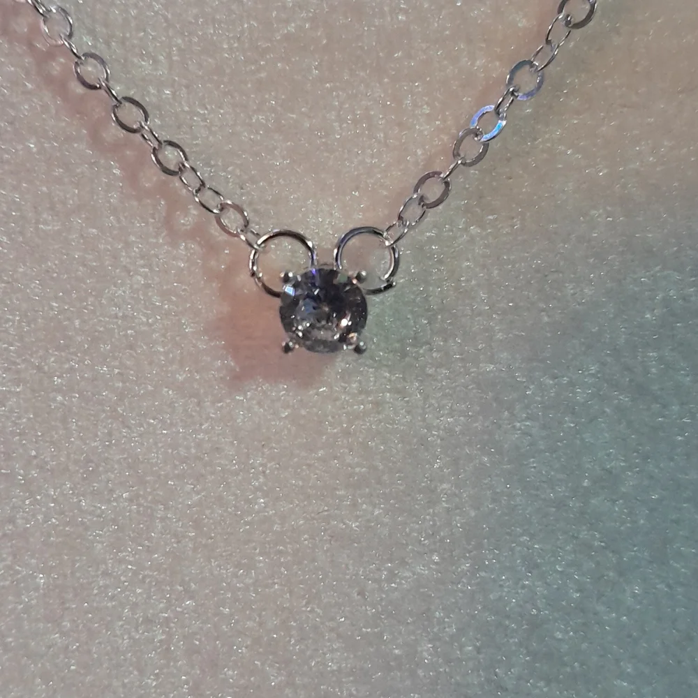 Silver CZ Necklace 🌹8